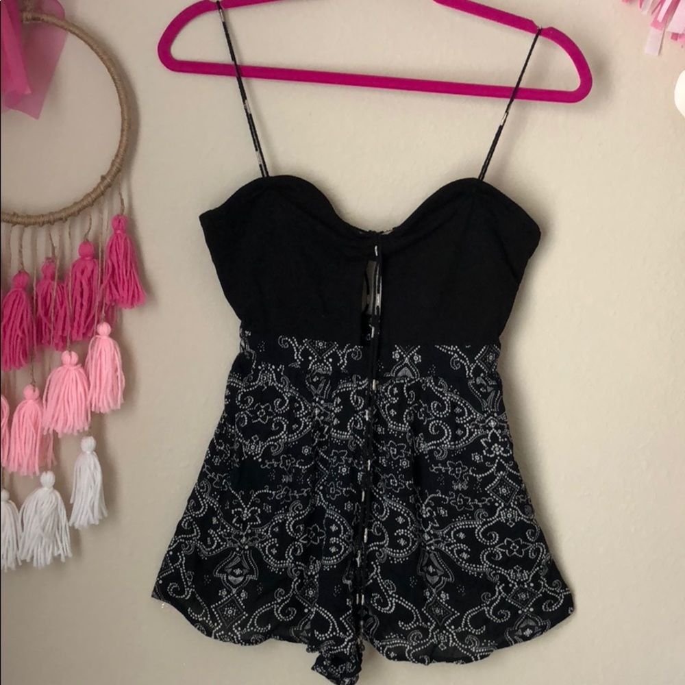 romper exclusive design Urban Outfitters S
